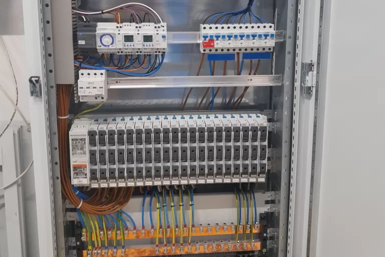 Rhomberg Pumpenhaus Schaltschrank